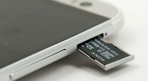 Insert SD Card to Android Phone